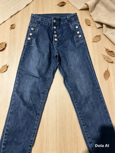 Calça jeans com botões 36/38