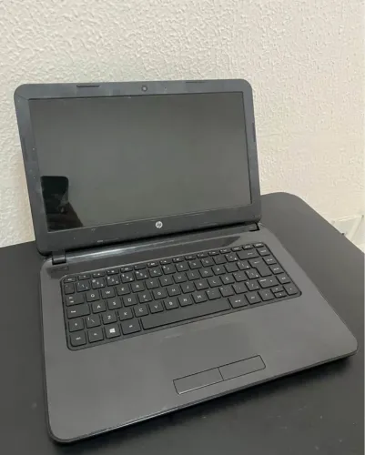 VENDO NOTEBOOK HP