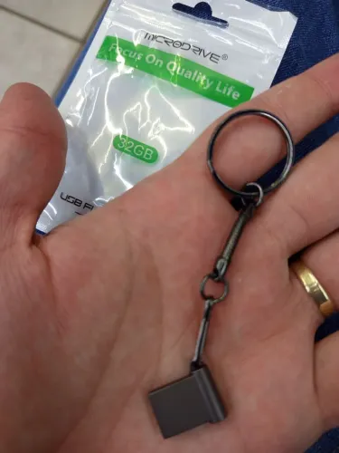 Mini pen drive 32gb NOVO