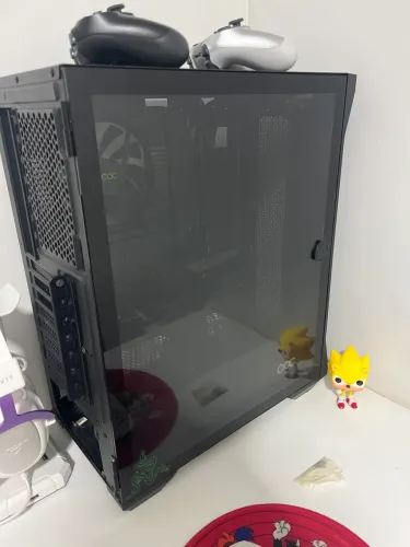 Gabinete gamer 