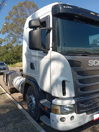 Scania  G 420 6x2 ano 2011  todo original ,de lataria e chassis