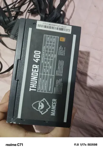 Vende-se esse fonte gamer original 80 plus 400w funcionando perfeitamente só pegar é usar