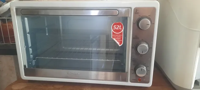 Forno eletrico,em boas condições 