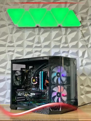 Computador Gamer Ryzen 7 5700X B450M ASUS RTX 4060 Ti com water cooler Corsair 280mm RGB