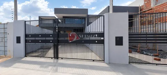 Casa à venda em Maringá, Jardim Colina Verde, com 3 quartos, com 84 m²