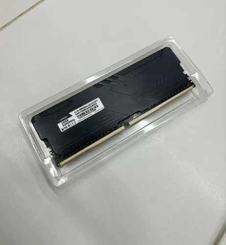 Memória RAM DDR4 16GB 3200MHz Husky