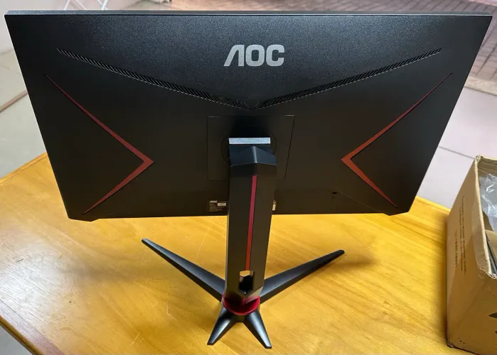 Monitor AOC gamer Hero 27? 1ms 144hz 27G2