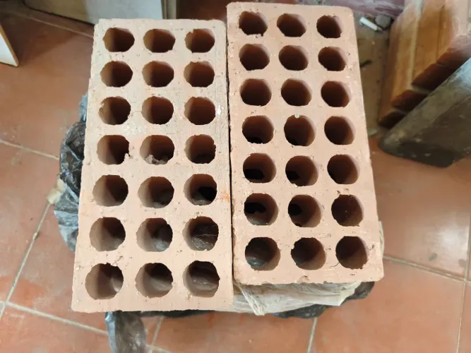 Tijolo laminado cerâmico de 21 furos