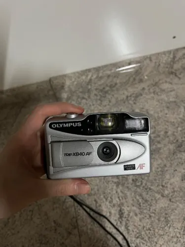Camera Olympus Trip 35MM estado de nova.