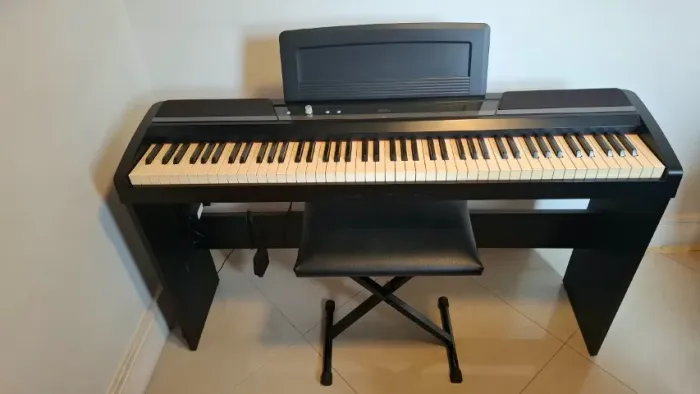 Piano digital Korg SP-170s Completo