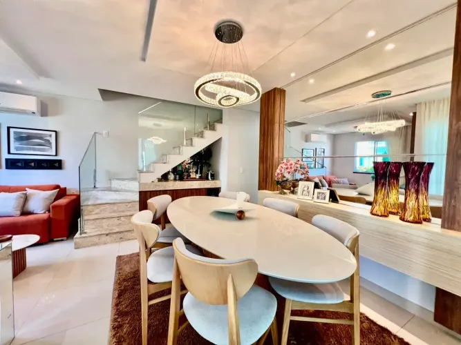 Casa no Condomínio Monte Olimpo na Sapiranga de 145m², 4 suítes e 2 vagas