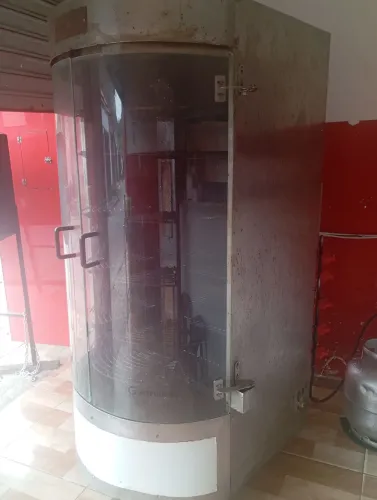 Máquina de assar 30 frangos