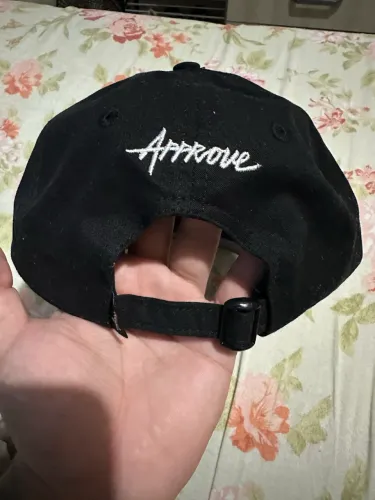 Boné aprovee novo