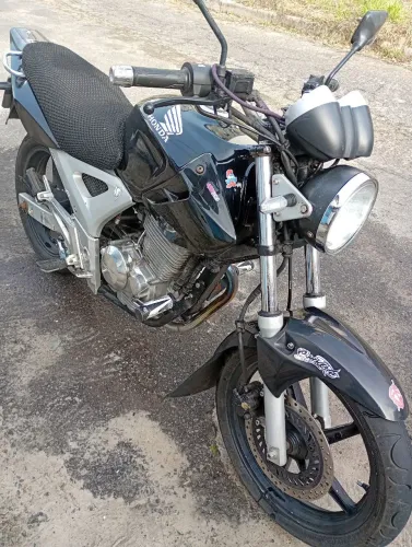 Moto Twister 250 conservada bem cuidada linda boa de anda quem conhece sabe