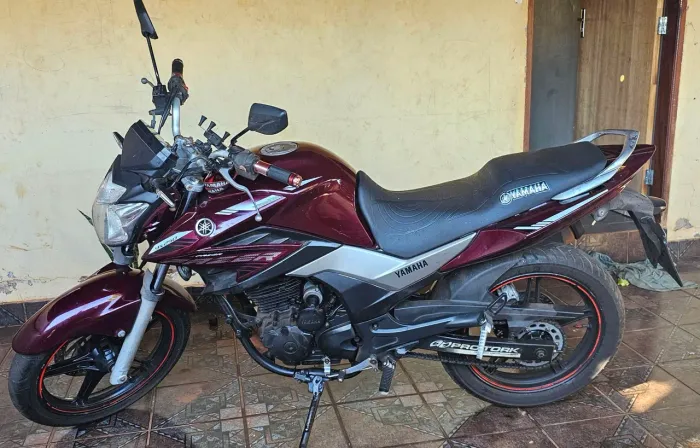 Fazer 250 2016 Impecável