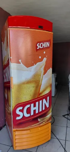 Cervejeira Metalfrio lindíssima ENTREGO