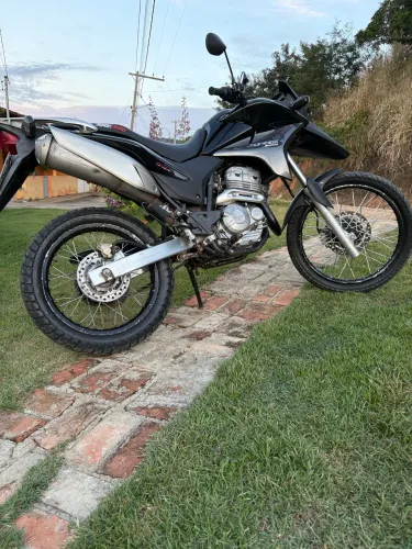 XRE 300