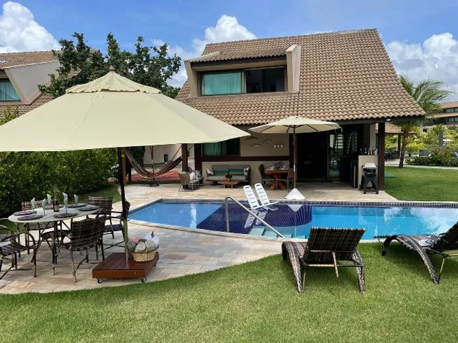 bangalo porto de galinhas - muro alto - PE