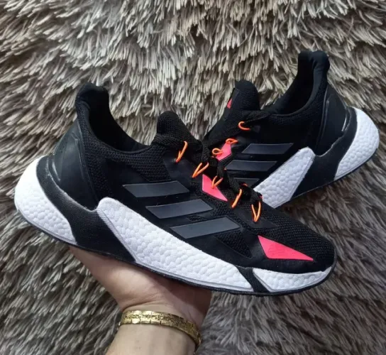Tênis Adidas -- ( 38 ao 43 ) -- 6 Cores Disponíveis