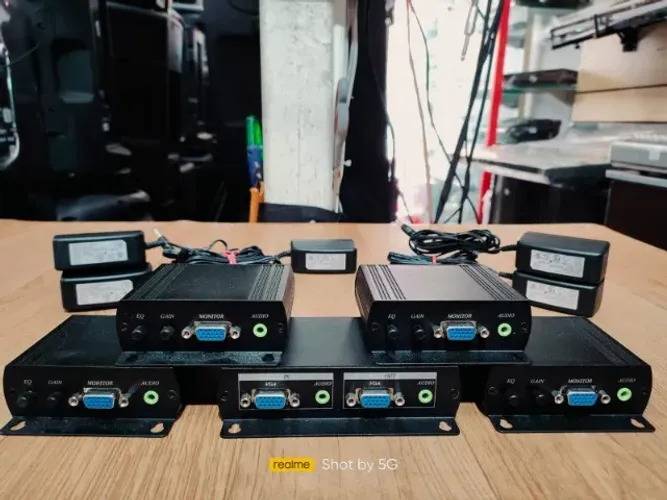 Transmissor Vga Rede 60 Metros 4 Saídas Funcionando 100%!!