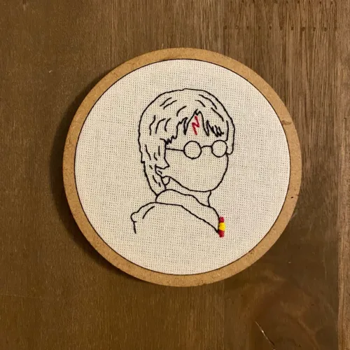 Bordado em bastidor Harry Potter 10cm