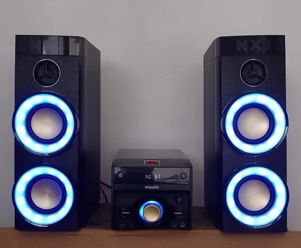 Som Philips com Bluetooth e 2 Caixas Acústicas