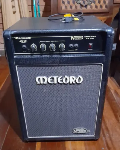 Amplificador Meteoro para baixo Nitrous CB 150
