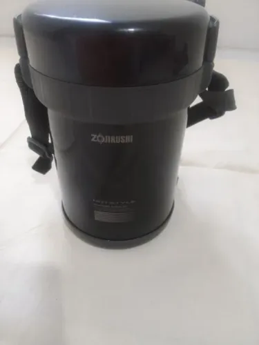 Marmita térmica aço inox, três compartimentos, Marca Zojirushi
