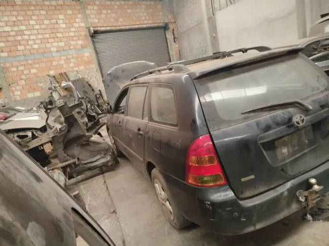 Corolla Fielder 2007 para Retirada de peças 