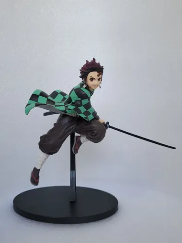 Action figure Demon Slayer Tanjiro Kamado Bandai Spirits Japonês Original