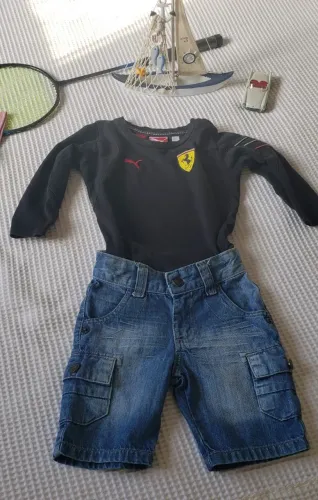Conjunto infantil camisa Puma Ferrari e Bermuda jeans da Mania Kids Número 2.
