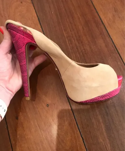 Sandália Salto Alto Rosa e Bege