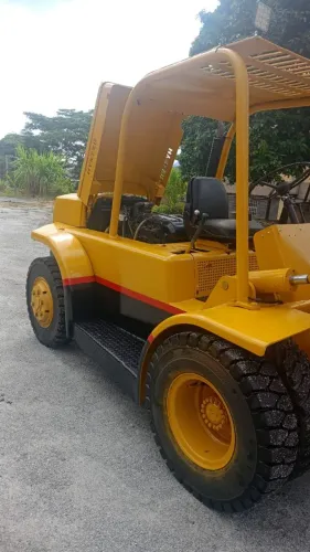 Empilhadeira Hyster. 