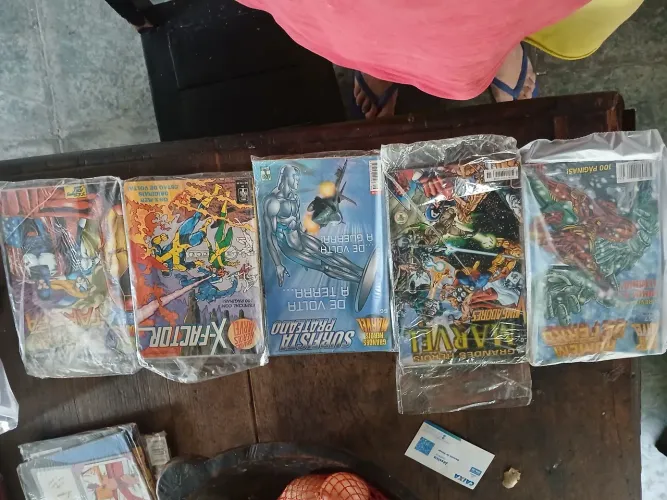 Coleção de HQs Marvel e X-Factor