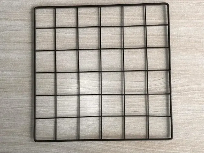 Tela aramada preta 30x30cm 
