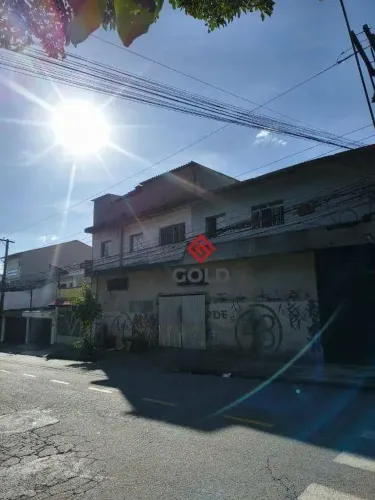 Salão à venda com dois apartamentos por R$ 745.000 - Jardim Las Vegas - Santo André/SP