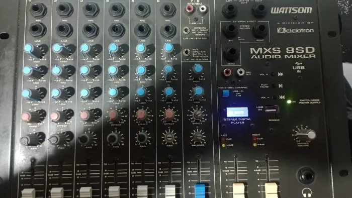 Mesa de Som Wattsom MXS 8SD