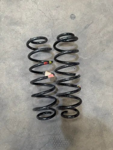 Par De Mola Traseira Ford Ka 2020