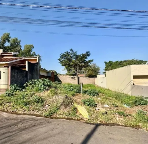 Lote / Terreno - Jardim Ipê