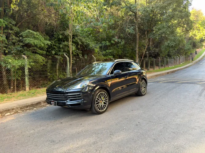 PORSCHE / CAYENNE ( HÍBRIDO ) ÚNICO DONO 