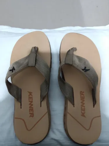 Chinelo Kenner Bege
