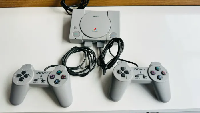 PlayStation 1 Classic - Praticamente Novo 