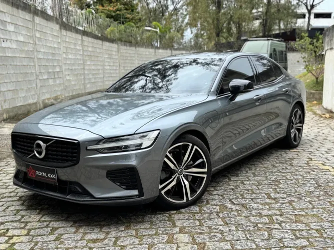 Volvo S60 T-8 R-design 2.0 407cv 4P Híbrido 2020