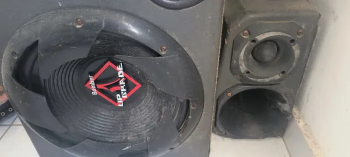 Caixa de som Bomber Upgrade