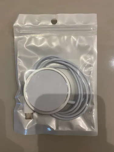 Carregador por indução nunca usado 