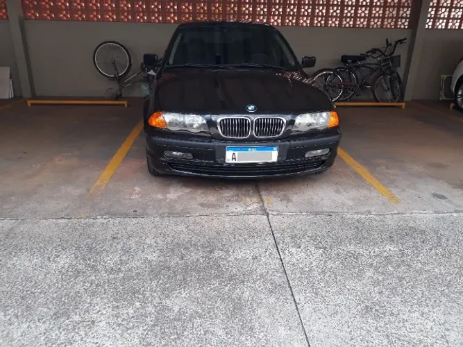 BMW 323I A TOP Sedan 2001