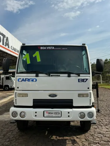 Ford Cargo 1317e 2010/2011 Carroceria Aberta Mecanismo Operacional