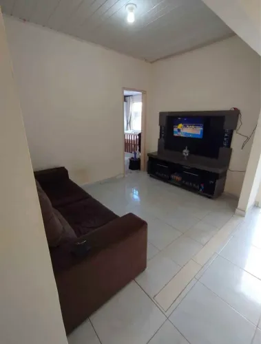 VENDE-SE NO TENONE (D)