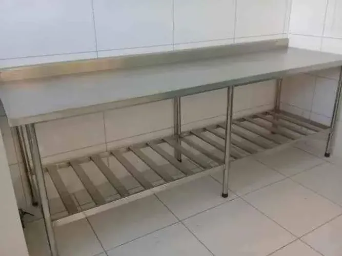 Mesa inox 2,90 X 0,70 M Reforçada - Marcos