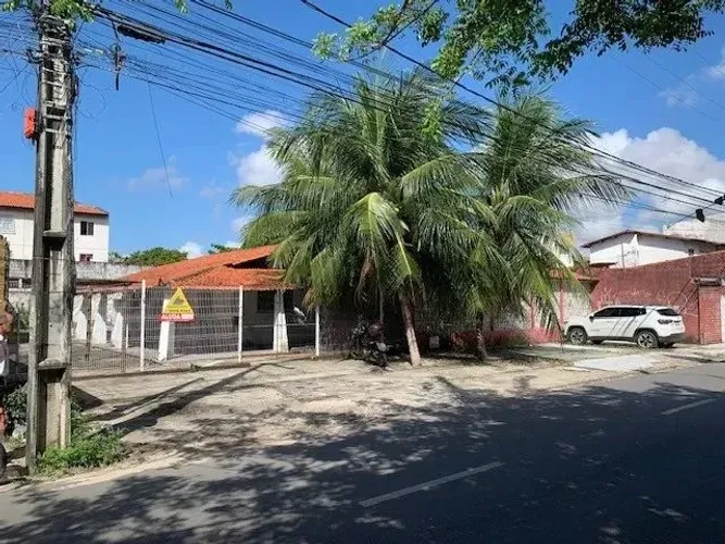 PRÉDIO COMERCIAL para alugar na cidade de FORTALEZA-CE